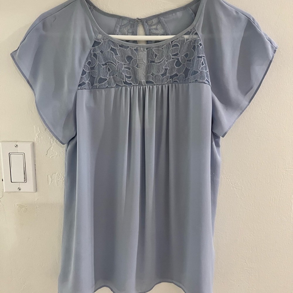 Maeve Anthropologie Flutter Sleeve lavender blouse